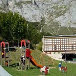 Hotel De 3*