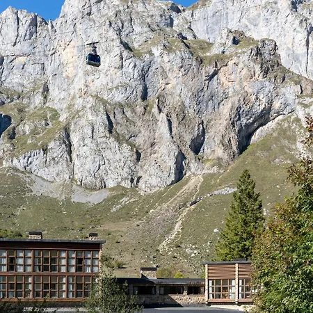Hotel De 3*