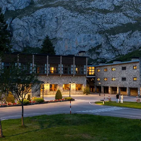 Hotel De Fuente De