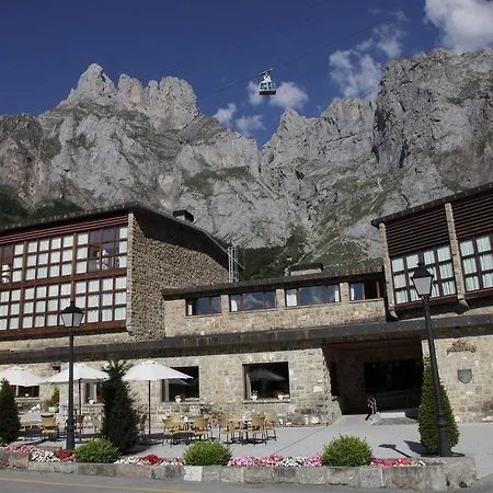 弗恩特德帕拉多酒店 3*