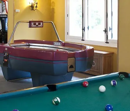 Hotel De 3*