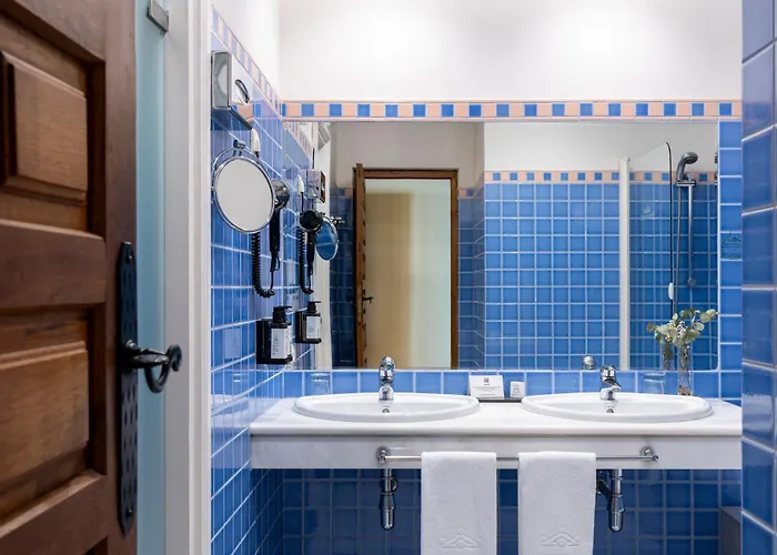 弗恩特德帕拉多酒店 酒店 芬特德